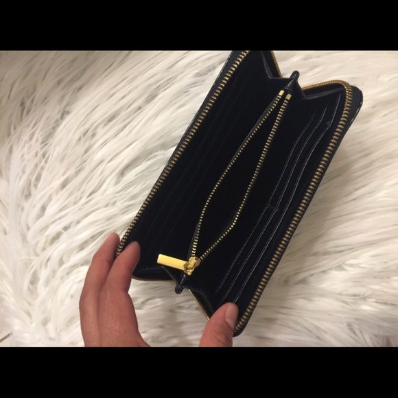 Tory Burtch Patent Leather Wallet - Picture 6 of 7